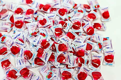 Hartbeat (Heartbeat) Strawberry Jumbo Heart Candies Bag 2 Hartbeat (Heartbeat) Strawberry Jumbo Heart Candies Bag - Image 2