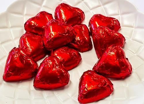 Hearts - Milk Chocolate Hearts In Red Foil 1kg 2 Hearts - Milk Chocolate Hearts In Red Foil 1kg - Image 2